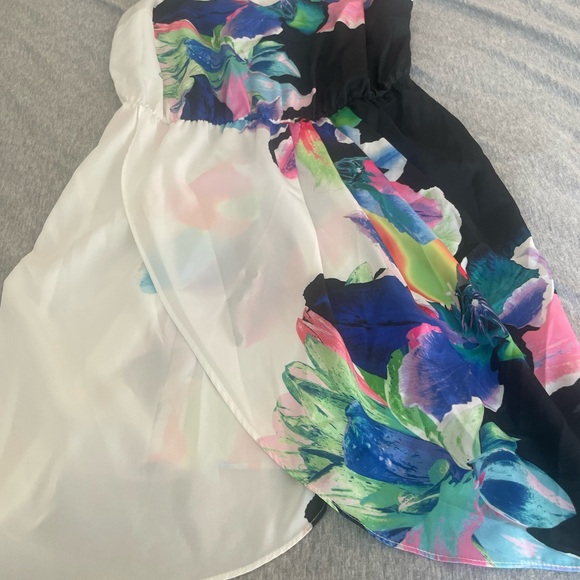 AMANDA UPRICHARD Mini Floral Dress - Picture 2 of 5